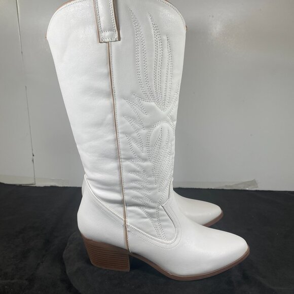 Women's 9 White Unbranded, Vintage Cowgirl boots, Boots in Excellent Condition - Picture 6 of 12